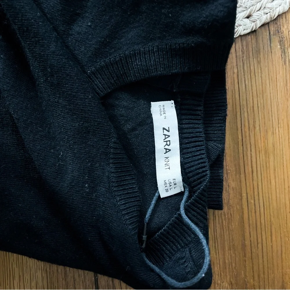 Zara Womens Black Sweater - Picture 1 of 2